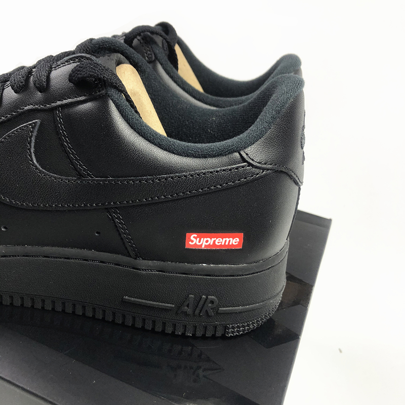 ☆人気☆【SUPREME×NIKE AIR FORCE 1 LOW】送料無料★送関込★激レア確定!世界が欲しがるプレミアムな一足♪ ☆人気☆【SUPREME×NIKE AIR FORCE 1 LOW】送料無料★送関込★激レア確定!世界が欲しがるプレミアムな一足♪